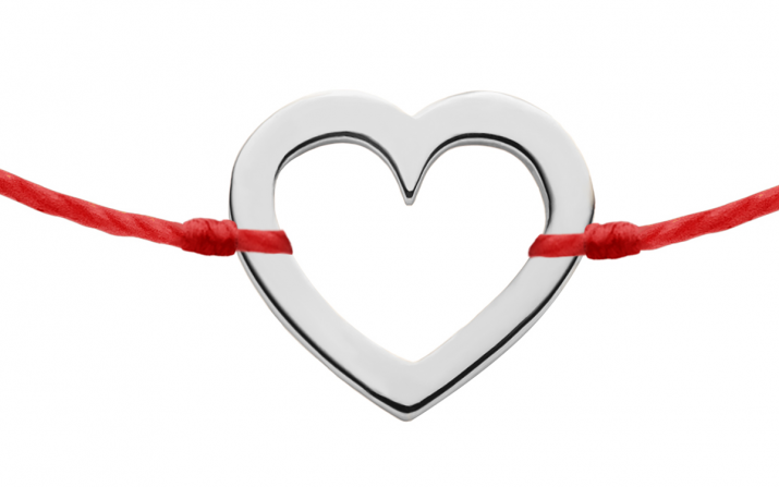 Gold and diamond charm jewel on heart pattern - RedLine