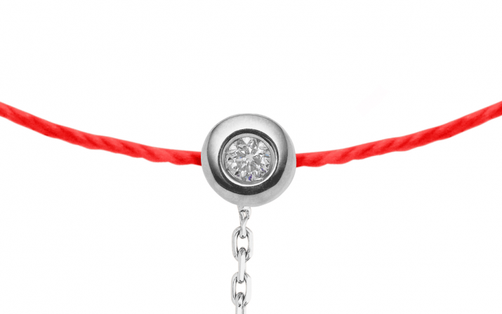 Bracelet lucky charm wife, thread red diamond Body Jewelry