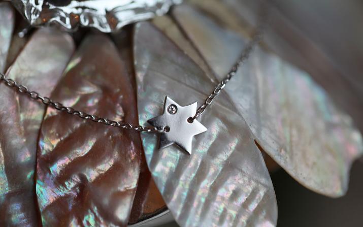 Chain Necklace For Women with 0.01ct Diamond in Black Gold Pavé Setting - Redline - 0++