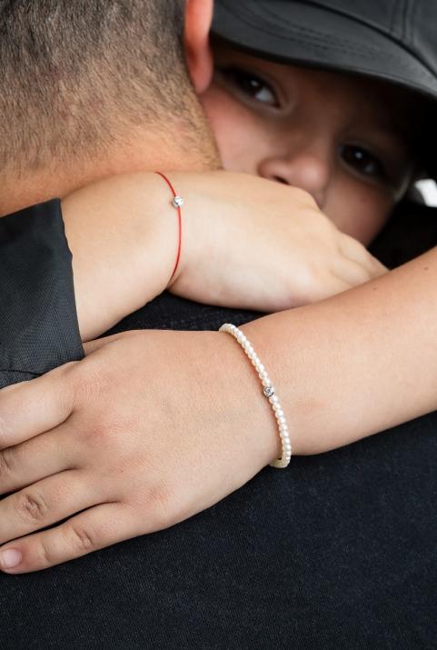 String Bracelet For Children with 0.05ct Round Diamond and Small Pearls in White Gold Bezel Setting - Redline - 0++