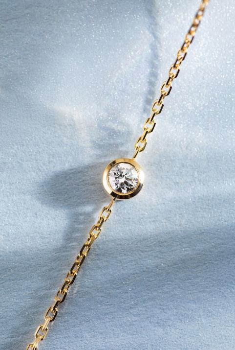 Chain bracelet with 0.1ct diamond in yellow gold bezel setting - Redline - 0++