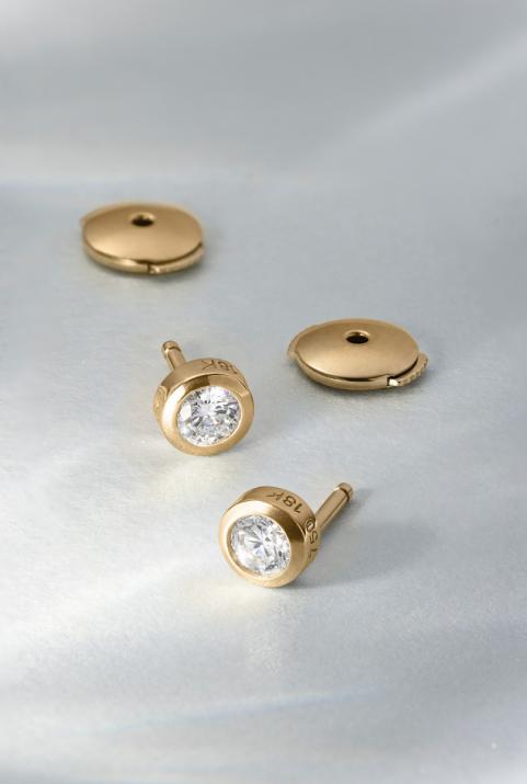 Boucles d'oreilles avec diamant 0.40 carat en serti clos or jaune - Redline - 0++