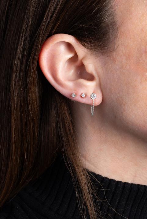 So Pure Courtoise Earring White Gold - Redline - 0++
