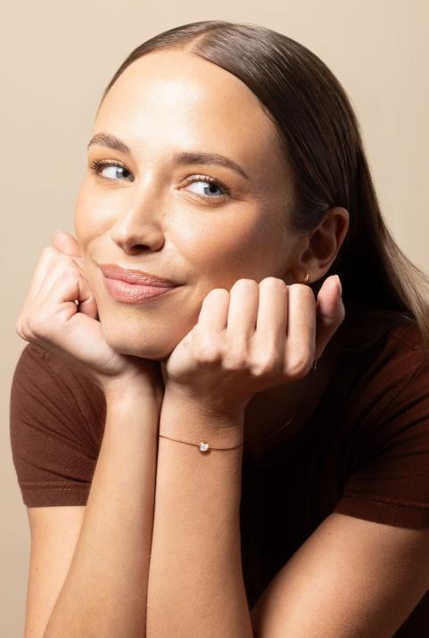 String Bracelet with 0.50ct Round Diamond in Rose Gold Bezel Setting - Redline - 0++