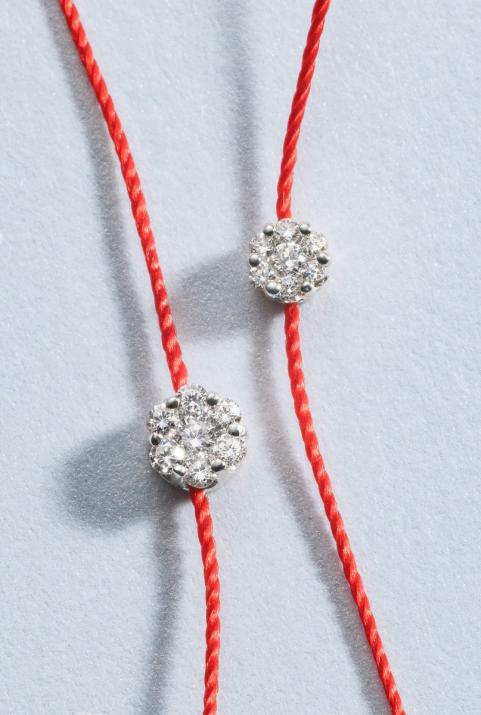 String Bracelet For Women with 0.10ct Round Diamond in White Gold Cluster Setting - Redline - 0++