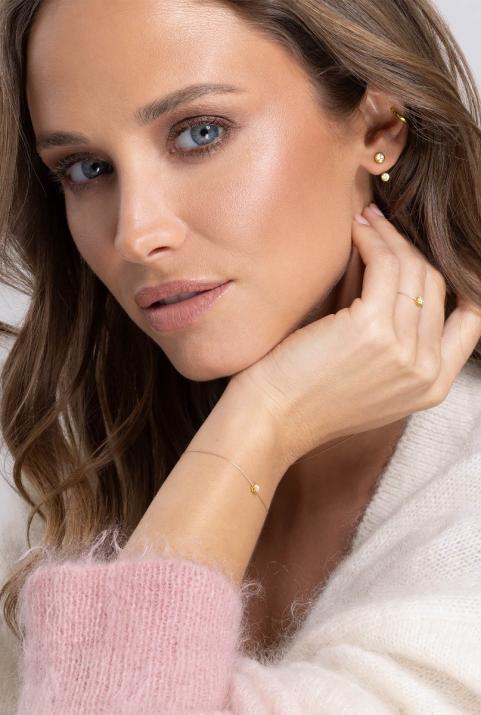 String Bracelet For Women with 0.05ct Round Diamond in Yellow Gold Cluster Setting - Redline - 0++