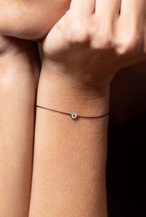 String Bracelet For Women with 0.06ct Round Diamond in Black Gold Cluster Setting - Redline - 0++