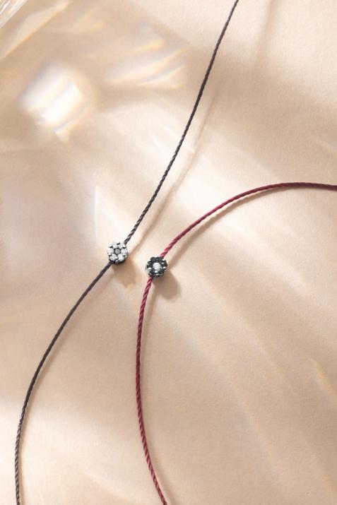 String Bracelet For Women with 0.06ct Round Diamond in Black Gold Cluster Setting - Redline - 0++