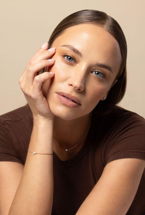 String-Chain Bracelet For Women with 0.10ct Round Diamond in White Gold Bezel Setting - Redline - 0++