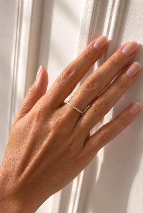 Bangle Ring with 0.346ct Round Diamond in Yellow Gold Prong Setting - Redline - 0++