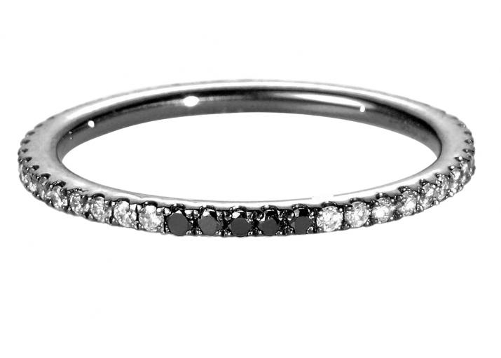 Bangle Ring with 0.30ct Round Diamond and 5 Black Diamonds in Black Gold Prong Setting - Redline - 0++