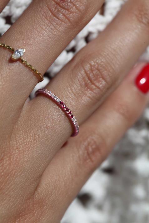 Bangle Ring with 0.30ct Round Diamond and 5 Rubis in Rose Gold Prong Setting - Redline - 0++