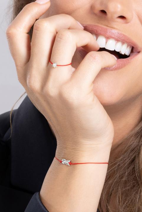 String Bracelet For Women with 0.065ct Round Diamond in White Gold Pavé Setting - Redline - 0++