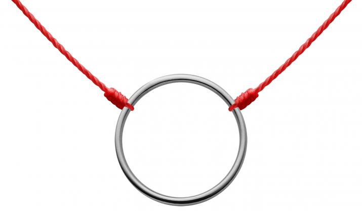 String Necklace For Women in Black Gold - Redline