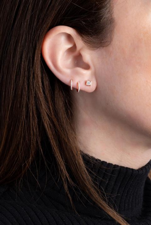 Earrings with 0.20ct Round Diamond in Rose Gold Square Setting - Redline - 0++