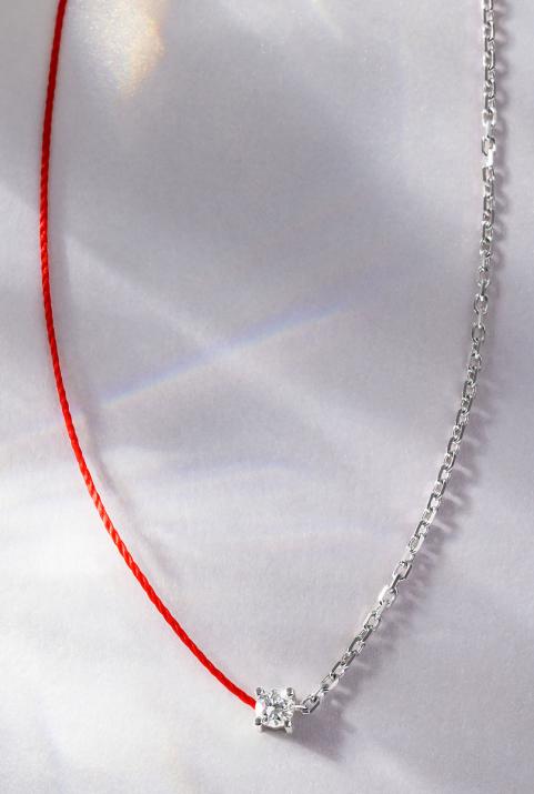 String-Chain Necklace with 0.08ct Round Diamond in White Gold Prong Setting - Redline - 0++