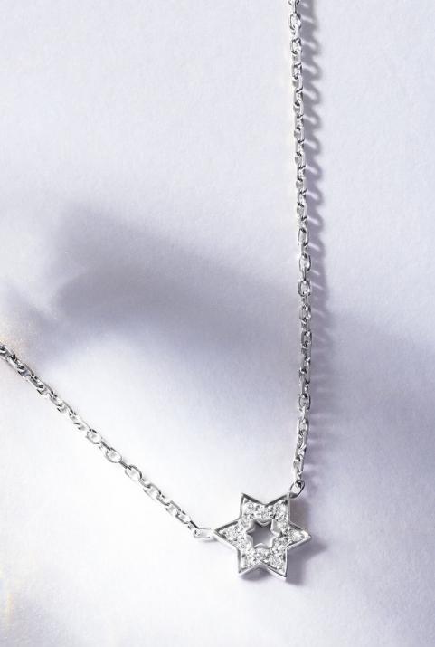 Chain Necklace For Women with 0.06ct Round Diamond in White Gold Pavé Setting - Redline - 0++