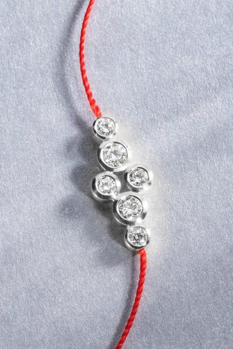 String Bracelet For Women with 0.40ct Round Diamond in White Gold Bezel Setting - Redline - 0++