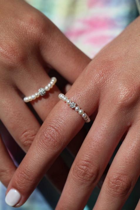 String Ring with 0.05ct Round Diamond in Rose Gold Cluster Setting - Redline - 0++