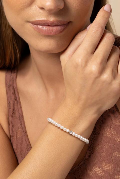 String Bracelet For Women with 0.05ct Round Diamond in Rose Gold Cluster Setting - Redline - 0++
