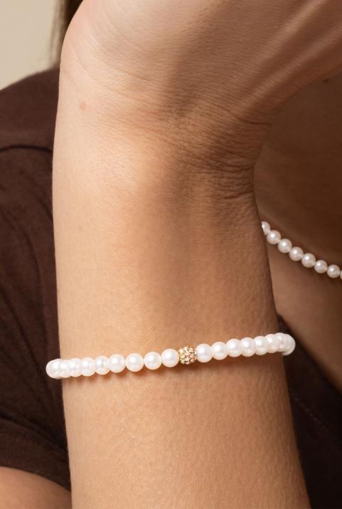 String Pearl Bracelet For Women with 0.19ct Round Diamond in Rose Gold Prong Setting - Redline - 0++