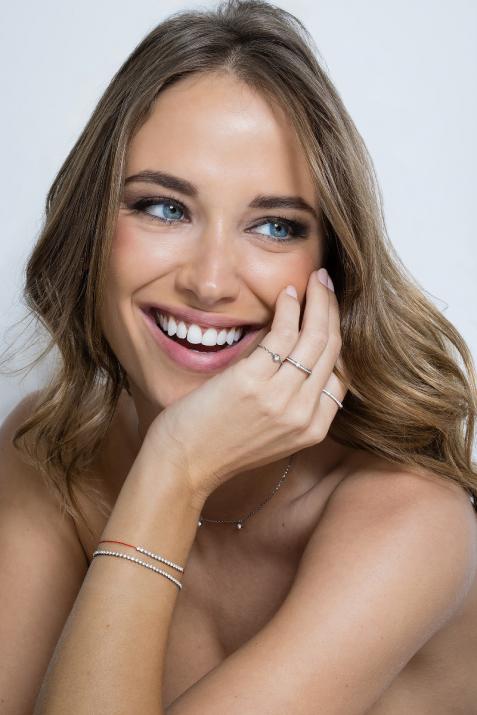 String Bracelet For Women with 0.29ct Round Diamond in Black Gold Prong Setting - Redline - 0++