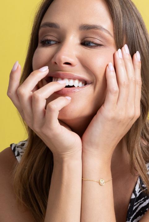 Yellow gold chain bracelet with diamond-paved smiley - Redline - 0++