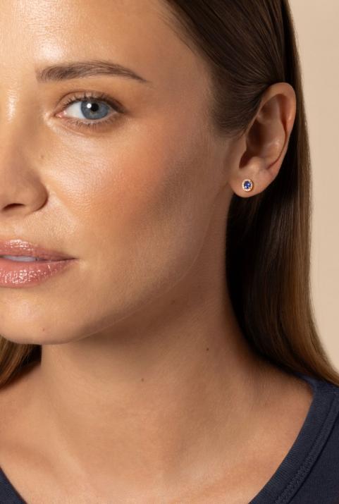 String Earrings with 0.11ct Round Diamond and Sapphirein Rose Gold Prong Setting - Redline - 0++