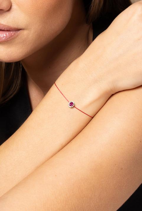 String Bracelet For Women with 0.06ct Oval Diamond and Rubis in White Gold Prong Setting - Redline - 0++