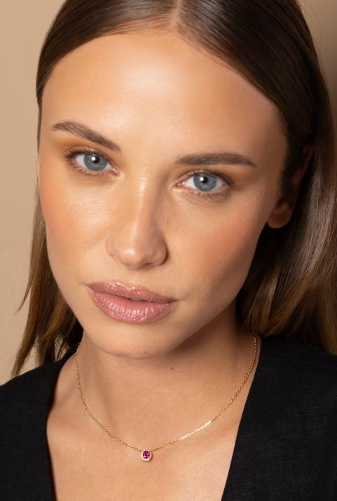 Chain Necklace For Women with 0.06ct Oval Diamond and Rubis in Rose Gold Prong Setting - Redline - 0++