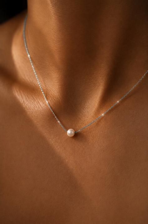 Chain Necklace For Women with Pearl in White Gold - Redline - 0++