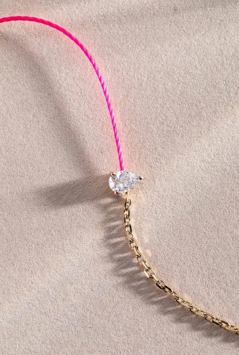 String-Chain Bracelet For Women with 0.10ct Pear Diamond in Yellow Gold Prong Setting - Redline - 0++