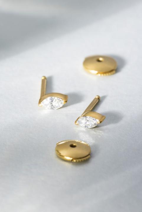 Majesté earrings in Yellow Gold - Redline - 0++