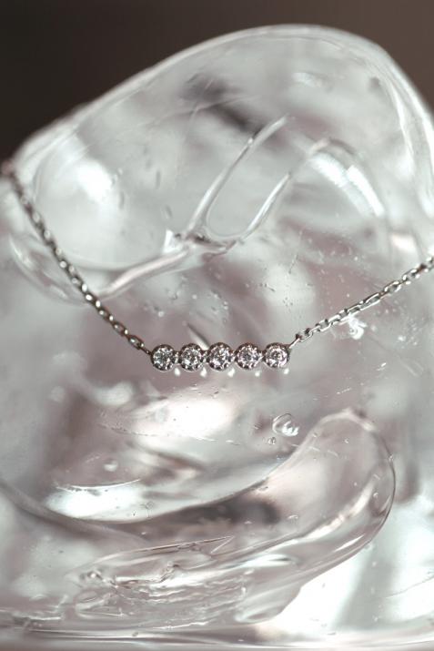 Chain Necklace For Women with 0.07ct Round Diamond in White Gold Prong Setting - Redline - 0++