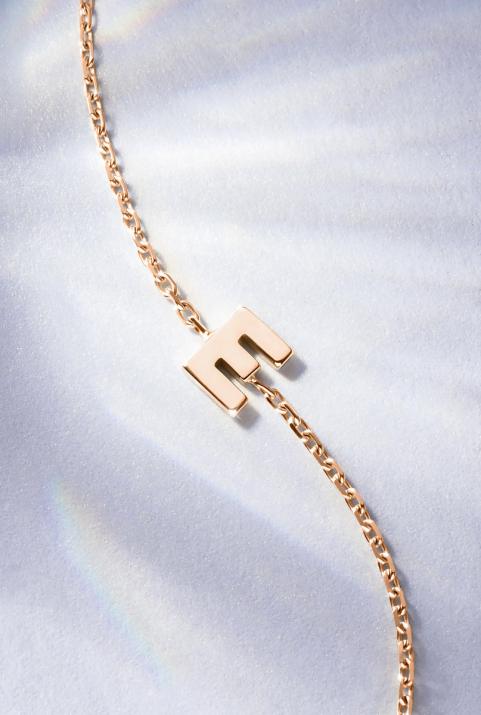 Chain Letter Bracelet in Rose Gold - Redline - 0++