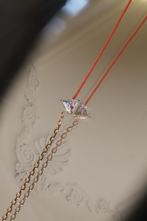String-Chain Bracelet For Women with 0.20ct Trillion Diamond in Rose Gold Prong Setting - Redline - 0++