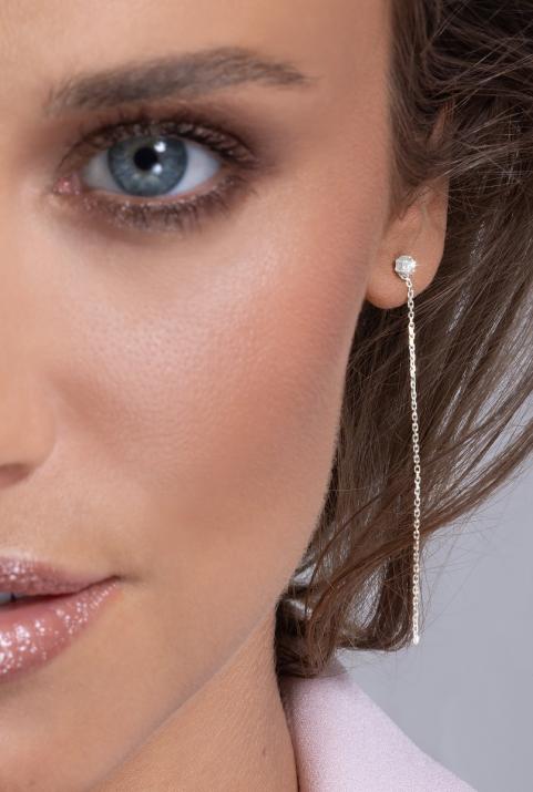 Earrings with 0.20ct Diamond in White Gold Prong Setting - Redline - 0++