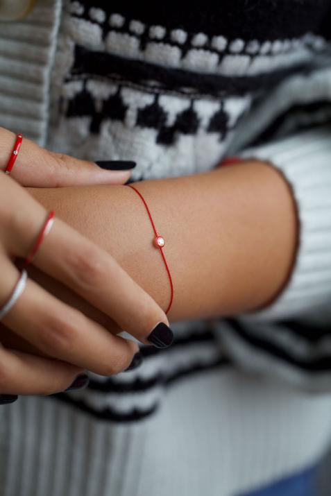 0.10 carat diamond bracelet with red enamel diamond and rose gold setting - Redline - 0++