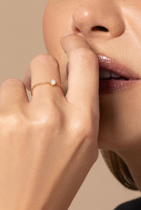 Absolu 0.10ct diamond chain ring in rose gold - Redline - 0++
