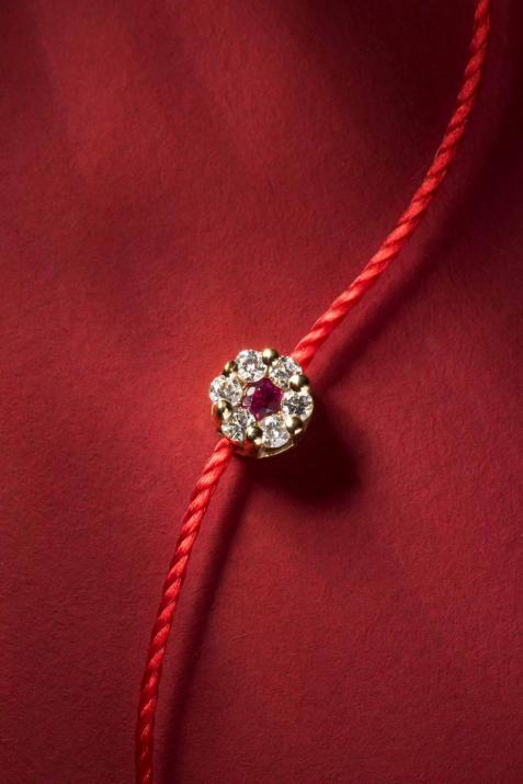 String Bracelet For Women with 0.05ct Round Diamond in Rose Gold Cluster Setting - Redline - 0++