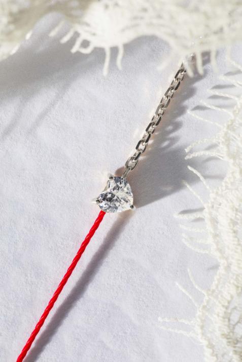 String-Chain Bracelet For Women with 0.10ct Heart ShapedDiamond in White Gold Prong Setting - Redline - 0++