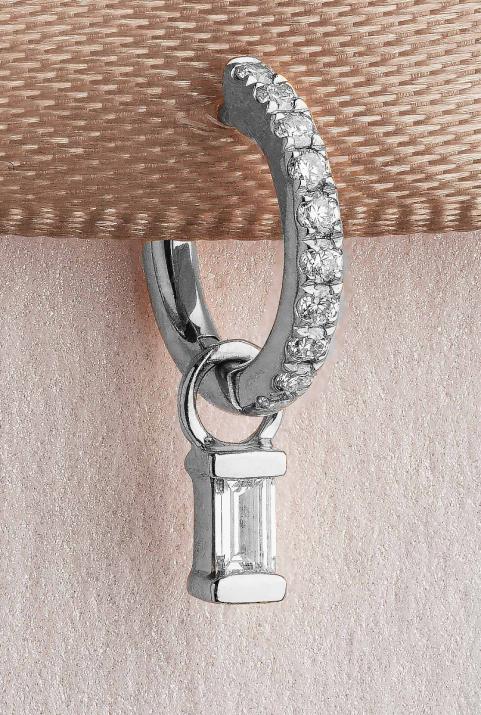 Comtesse Charm Pendant White Gold - Redline - 0++