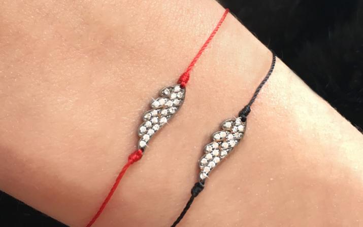 String Bracelet For Women with 0.10ct Round Diamond Wing in Black Gold Pavé Setting - Redline - 0++