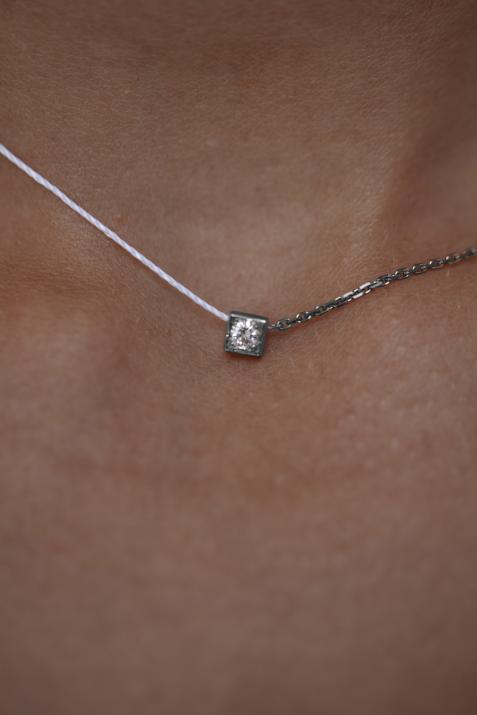 String-Chain Necklace with 0.10ct Round Diamond in Black Gold Square Setting - Redline - 0++
