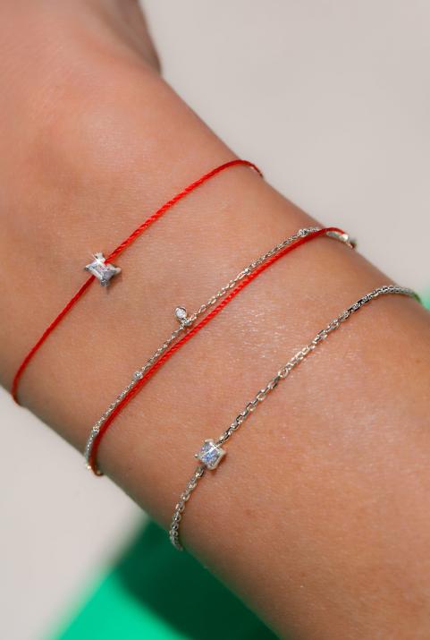 Chain Bracelet For Women with 0.11ct Princess Diamond in White Gold Prong Setting - Redline - 0++