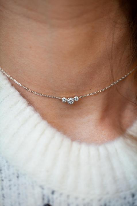 Chain Necklace For Women with 0.20ct Round Diamond in White Gold Bezel Setting - Redline - 0++