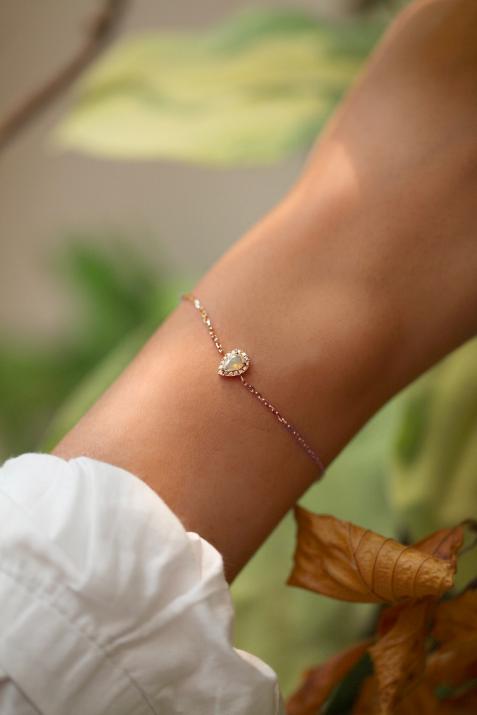 Chain Bracelet For Women with 0.07ct Pear Diamond in Rose Gold Prong Setting - Redline - 0++