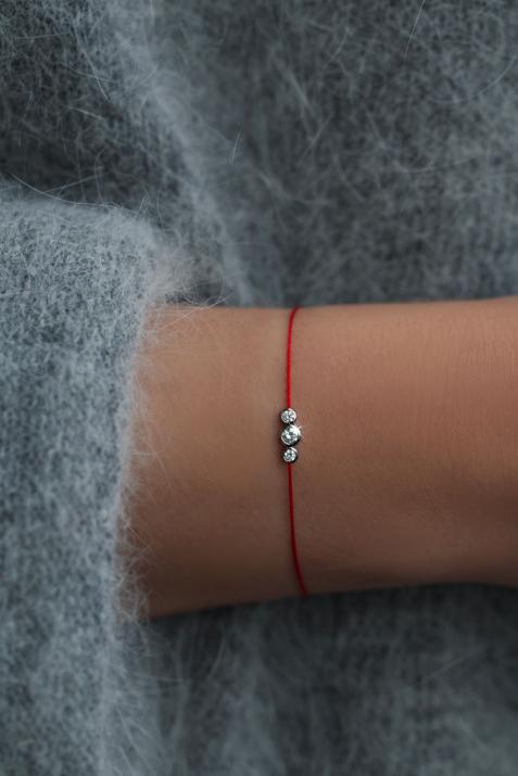 String Bracelet For Women with 0.20ct Round Diamond in Black Gold Bezel Setting - Redline - 0++