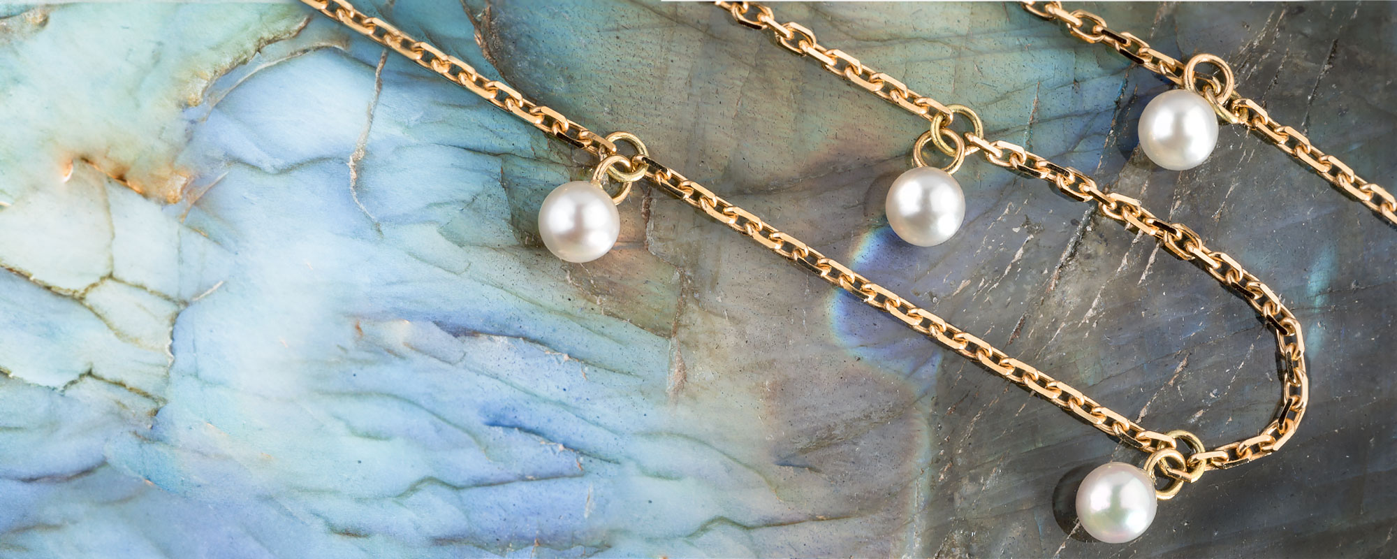 Pearl bracelet and necklace hotsell