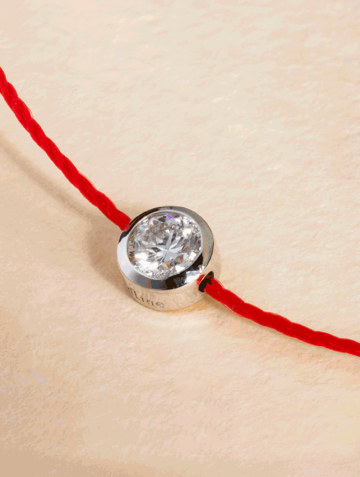 A Diamond on a Thread